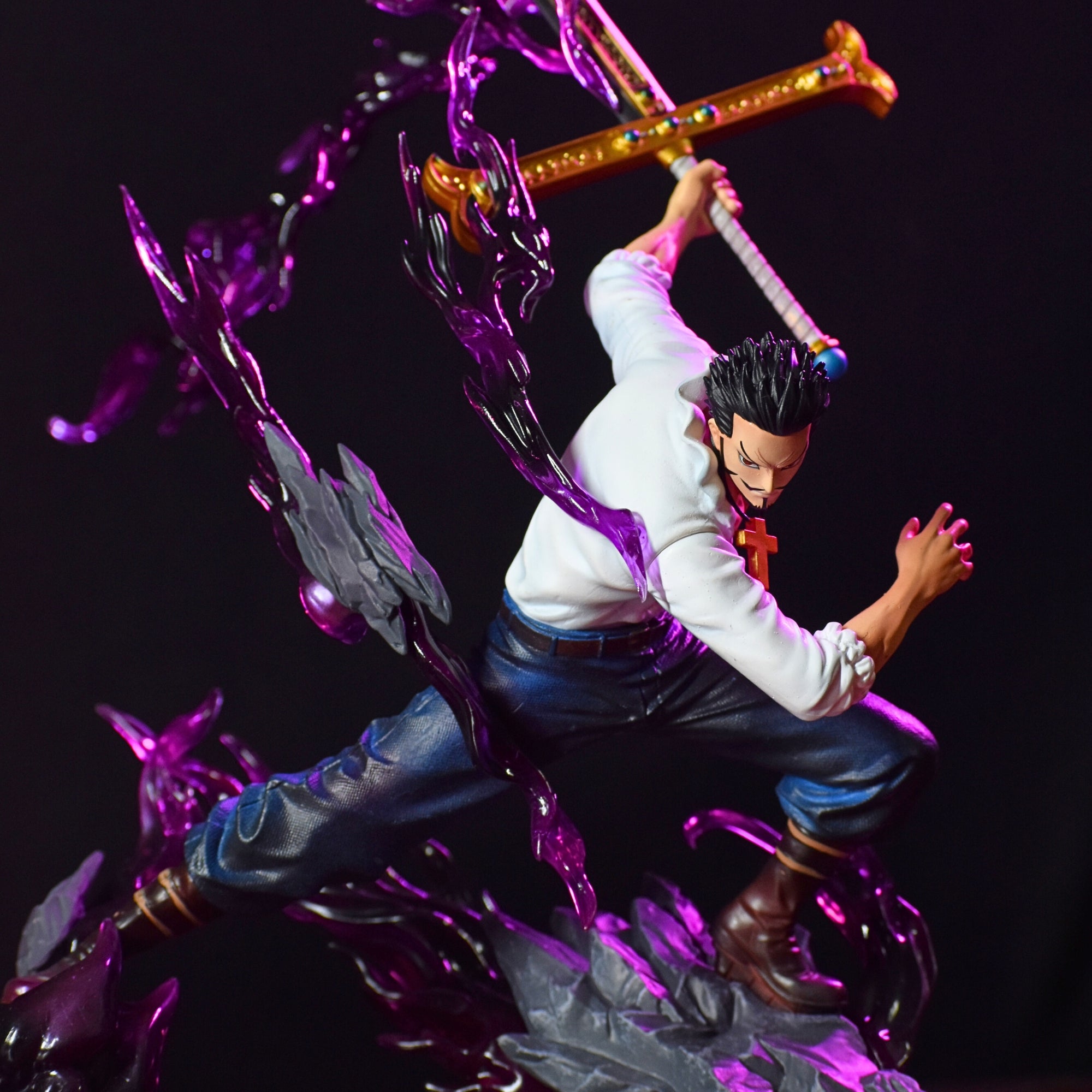 DRACULE MIHAWK ACTION FIGURE WITH SWROD (35 CM HEIGHT) - ONE PIECE
