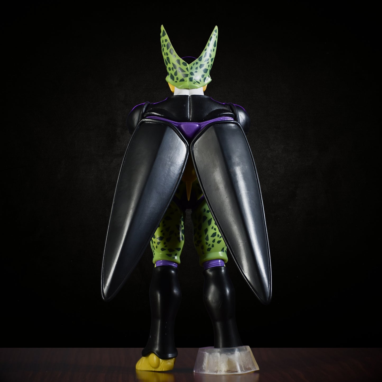 PERFECT CELL ACTION FIGURE WITH STAND (32 CM HEIGHT) - DRAGON BALL Z