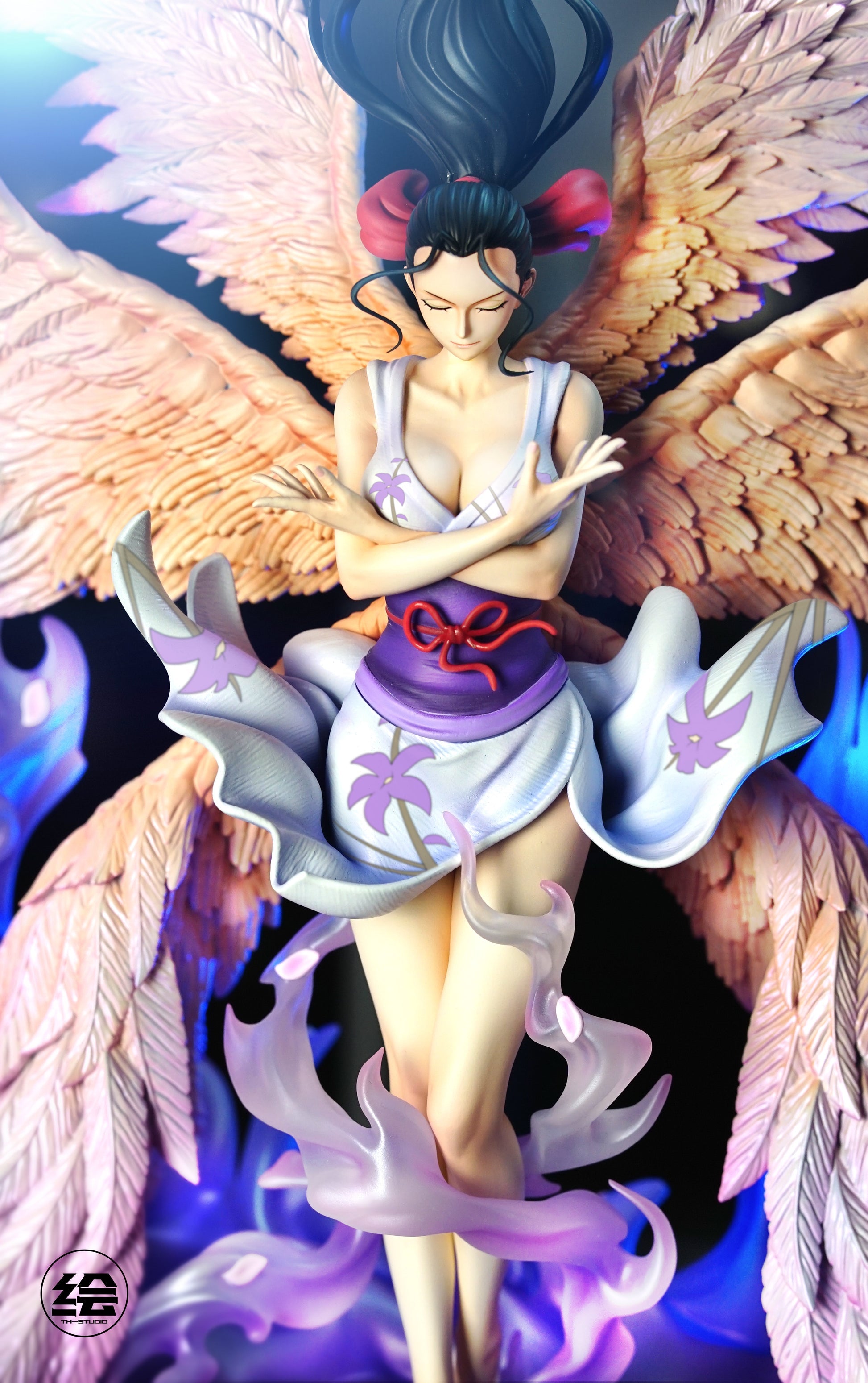 One Piece Nico Robin Demonio Fleur Angel Wings Premium Action Figure