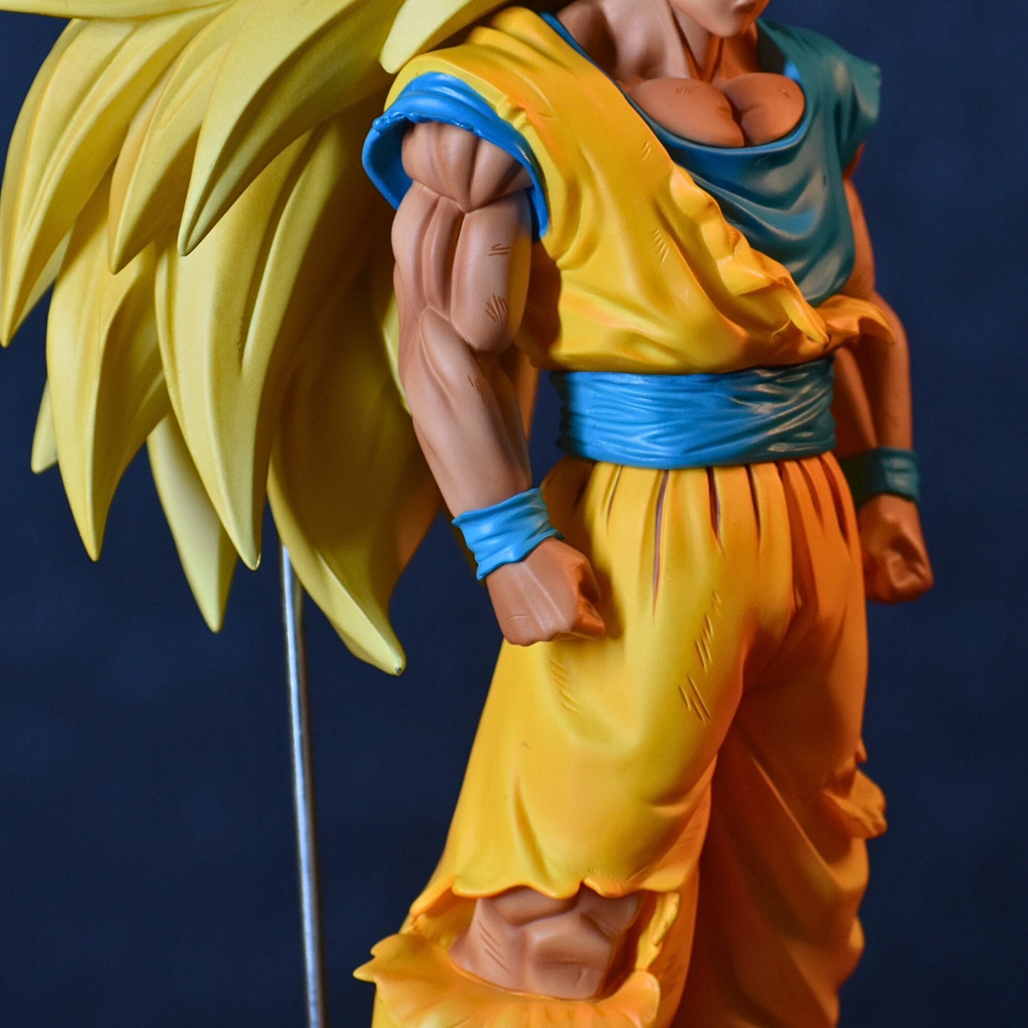 SON GOKU SSJ3 ICONIC ACTION FIGURE (28 CM HEIGHT) - DRAGON BALL Z