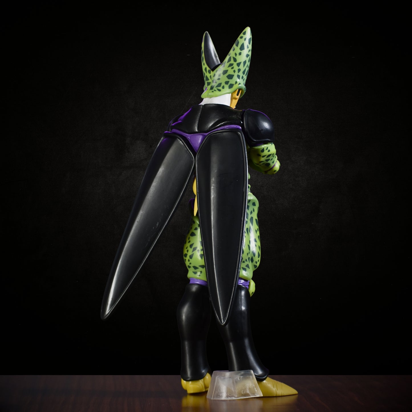 PERFECT CELL ACTION FIGURE WITH STAND (32 CM HEIGHT) - DRAGON BALL Z