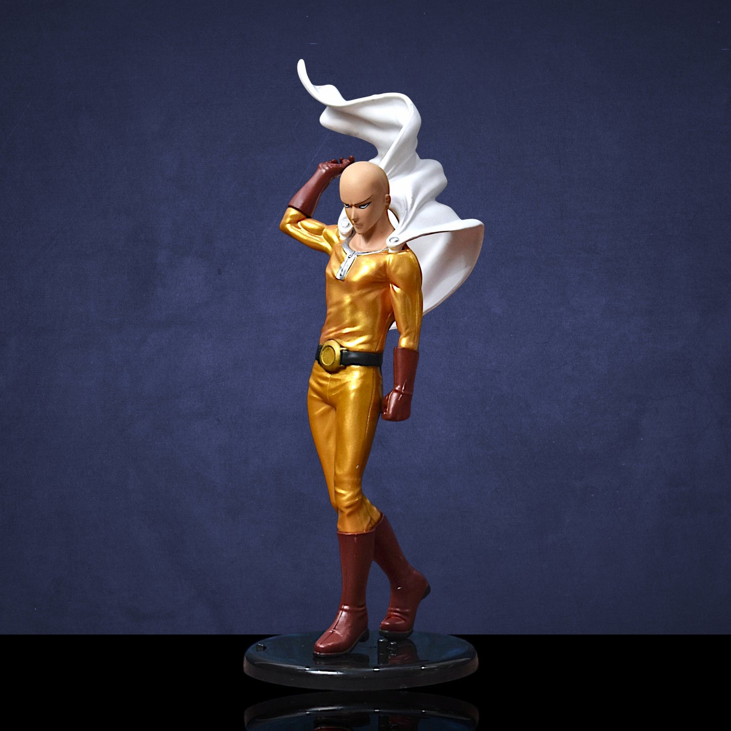 ONE-PUNCH MAN - SAITAMA ACTION FIGURE WITH STAND (21 CM HEIGHT)