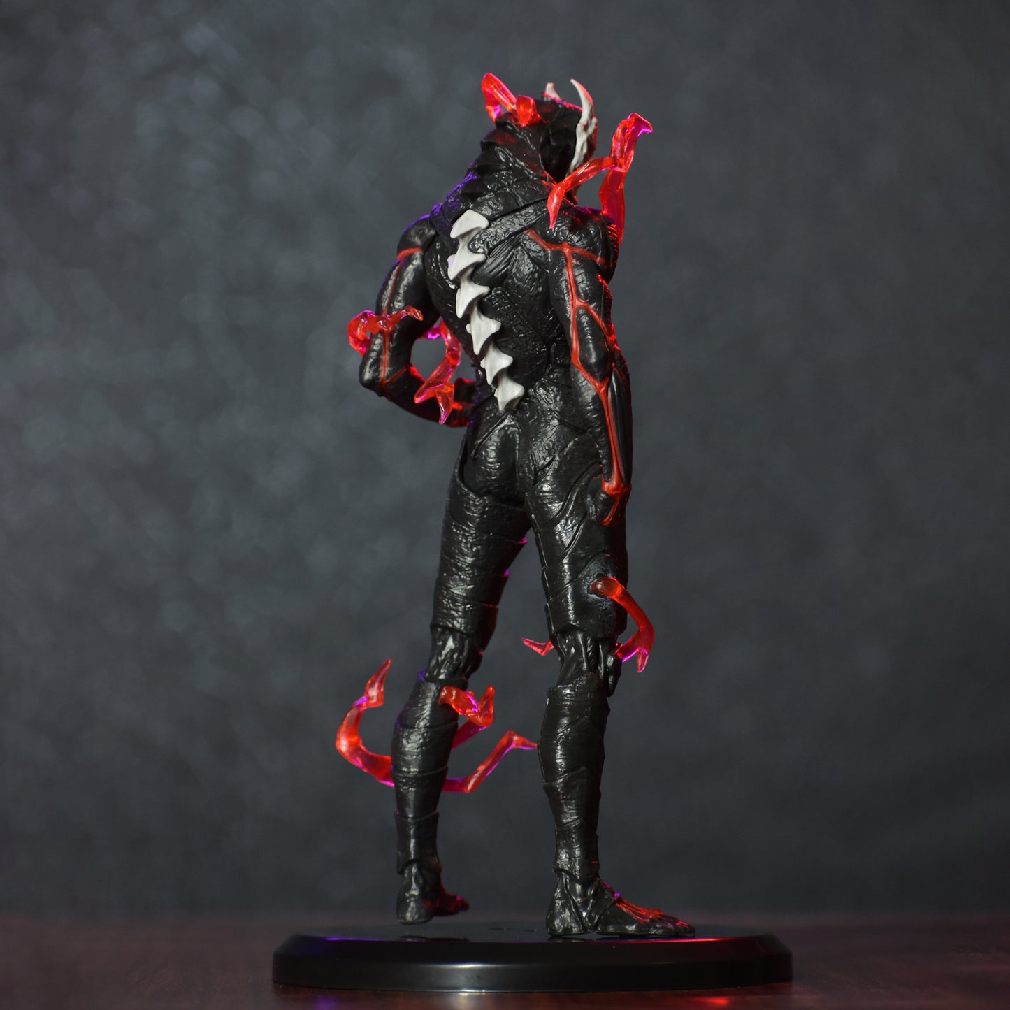KAIJU NO. 8 HUMANOID FORM ACTION FIGURE (KAIJU NO. 9) - 20 CM HEIGHT