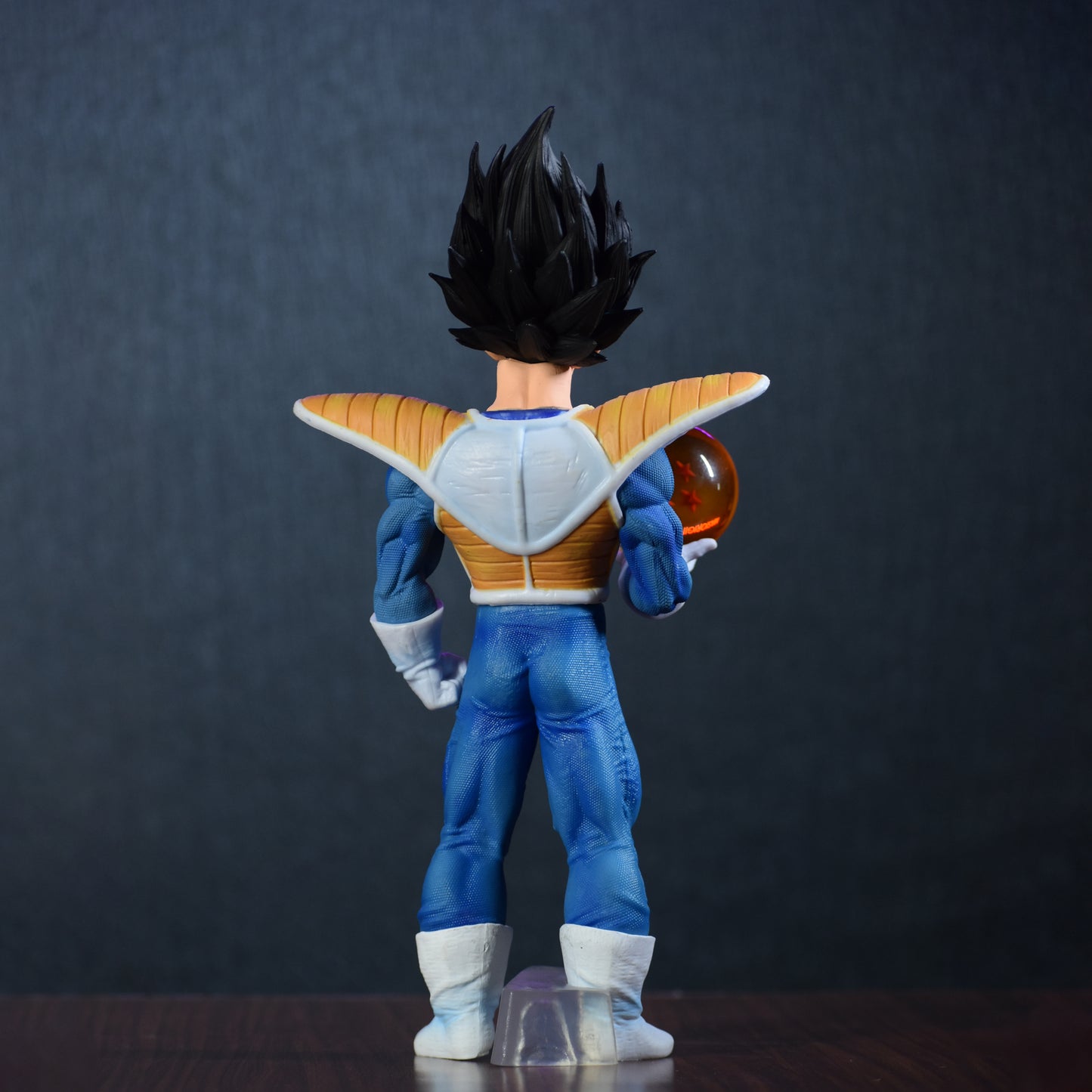 PRINCE VEGETA LIMITED EDITION ACTION FIGURE WITH DRAGON BALL IN HAND (26 CM HEIGHT) - DRAGON BALL Z